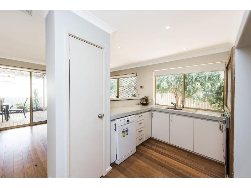 13A Craigie CRESCENT, Manning WA 6152