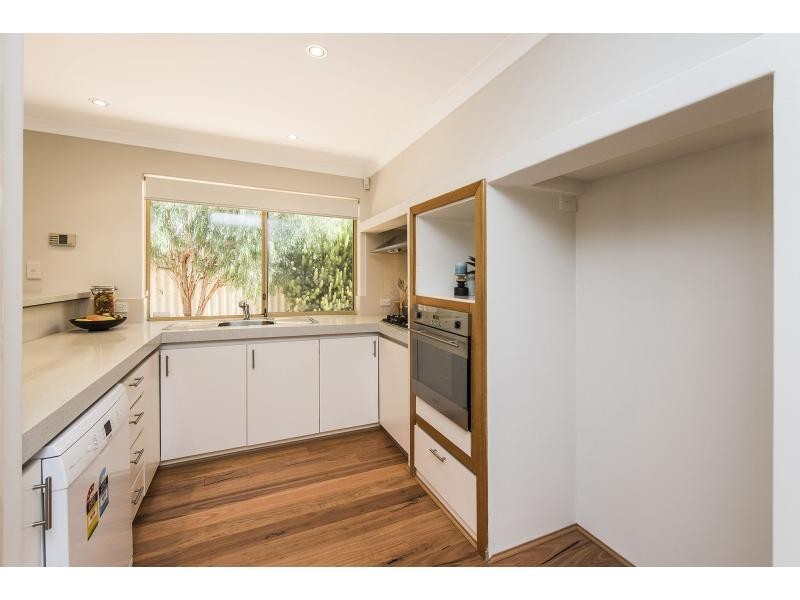 13A Craigie CRESCENT, Manning WA 6152