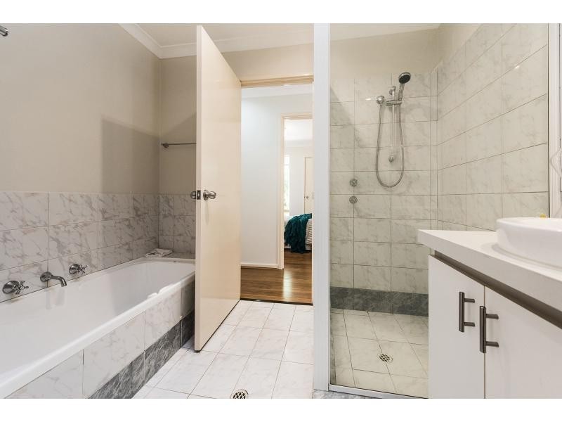 13A Craigie CRESCENT, Manning WA 6152