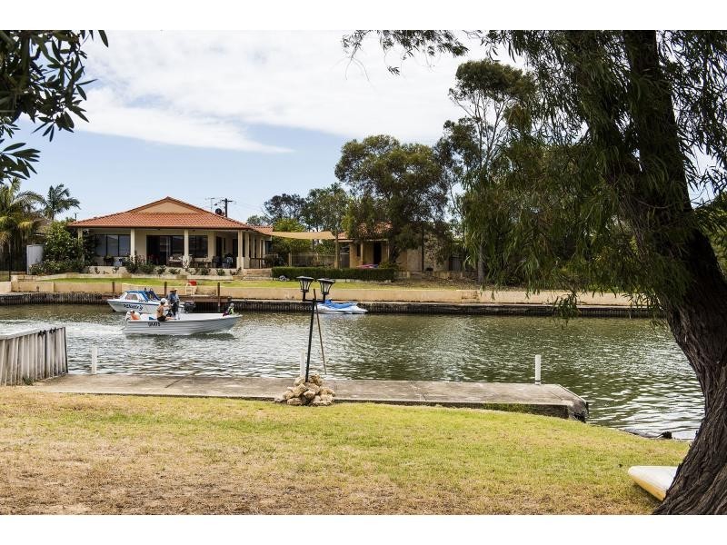 4 Kiap Road, South Yunderup WA 6208