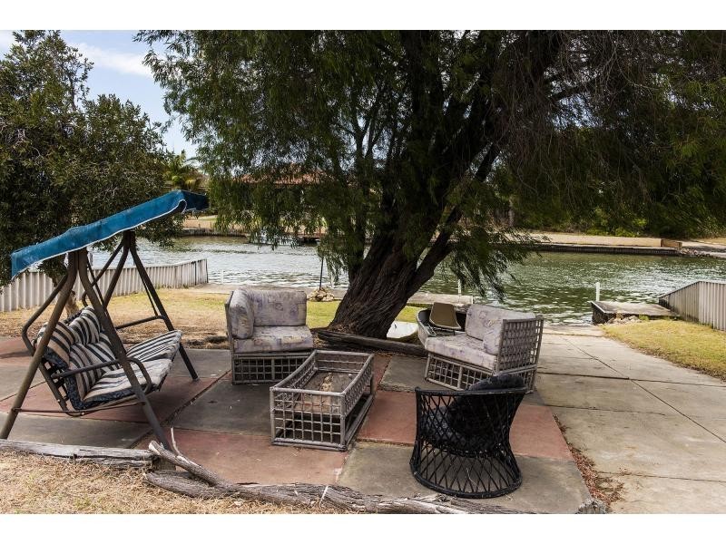 4 Kiap Road, South Yunderup WA 6208