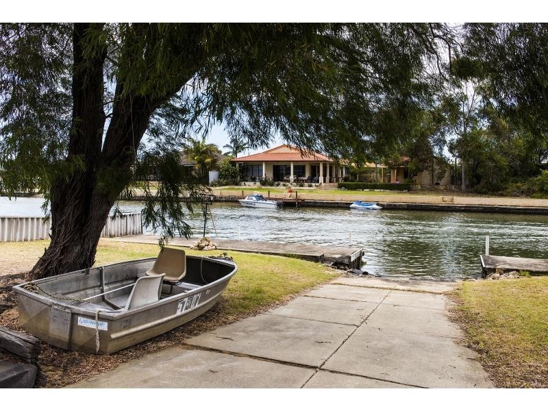 4 Kiap Road, South Yunderup WA 6208