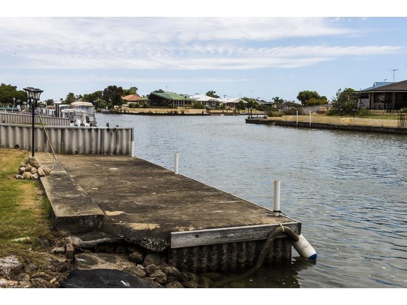 4 Kiap Road, South Yunderup WA 6208