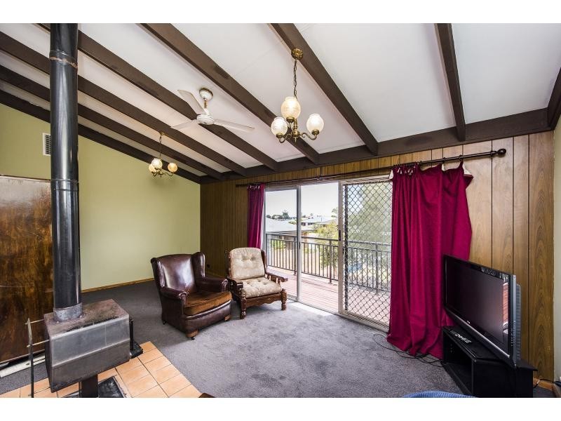 4 Kiap Road, South Yunderup WA 6208