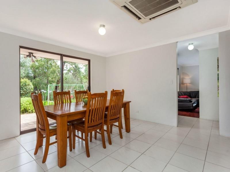 23 Nicholl Street, Glen Forrest WA 6071