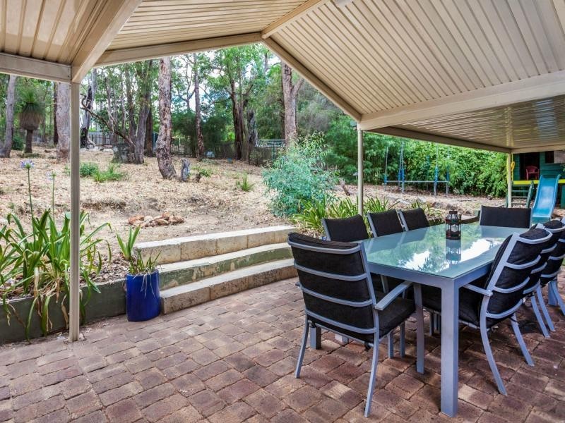 23 Nicholl Street, Glen Forrest WA 6071