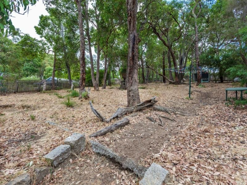 23 Nicholl Street, Glen Forrest WA 6071