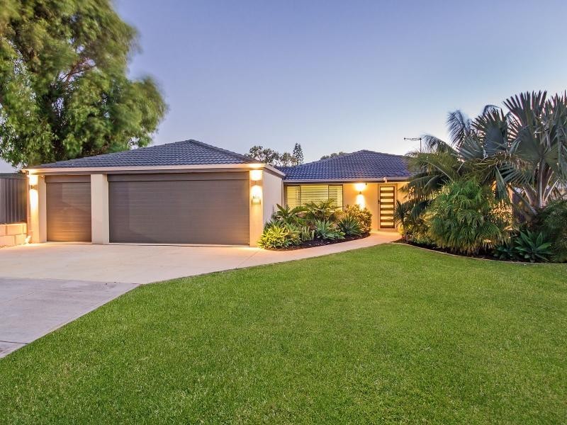 9 Bates Way, Warnbro WA 6169