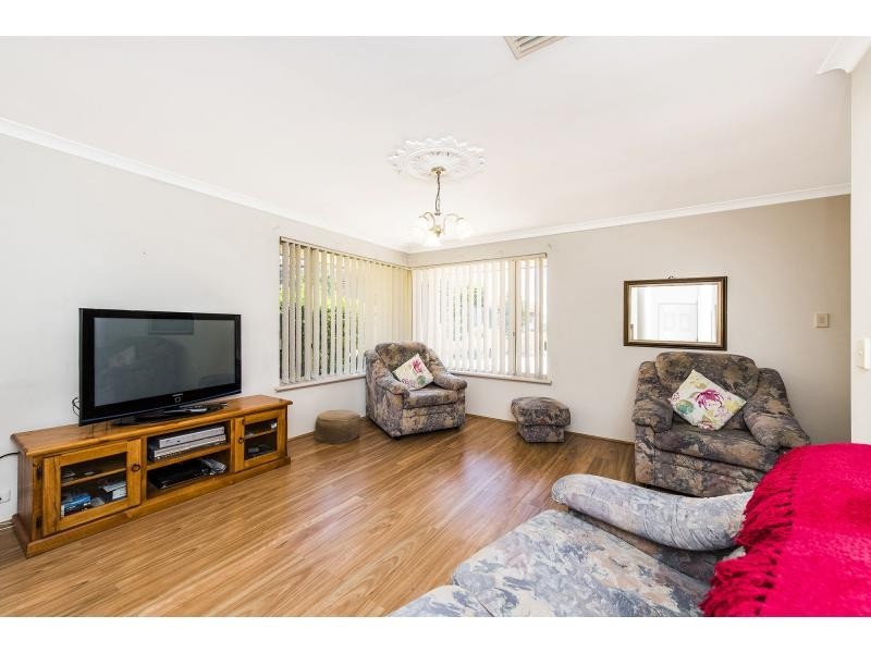 1/7 Mellersh Court, Gwelup WA 6018