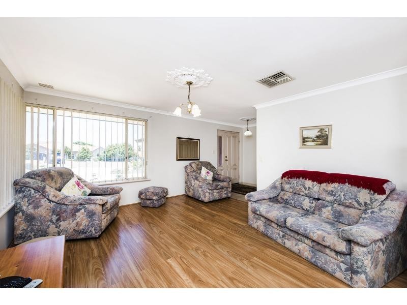 1/7 Mellersh Court, Gwelup WA 6018