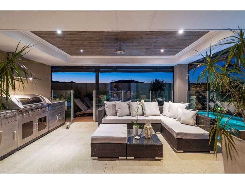 9 Miriam Court, Landsdale WA 6065