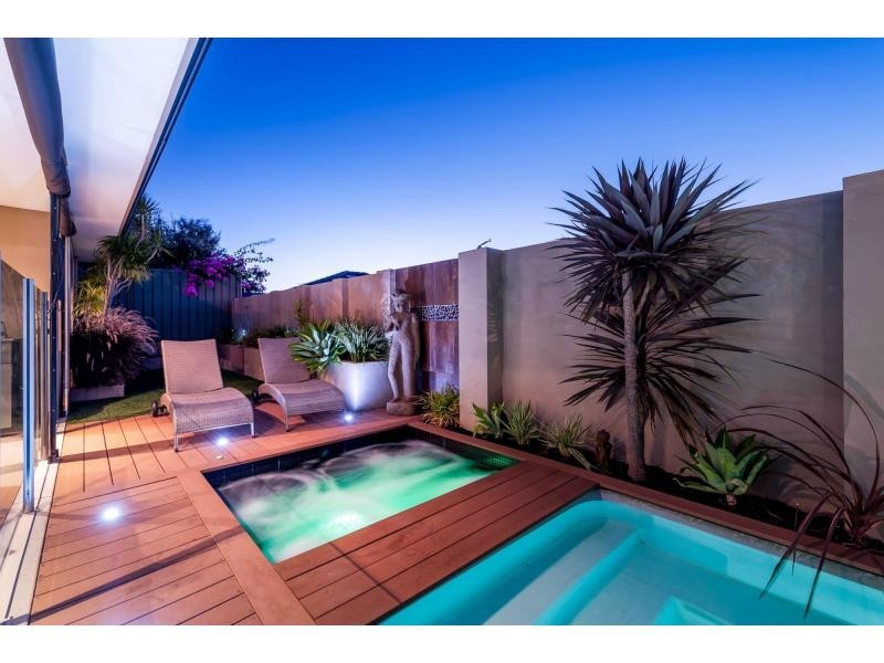 9 Miriam Court, Landsdale WA 6065