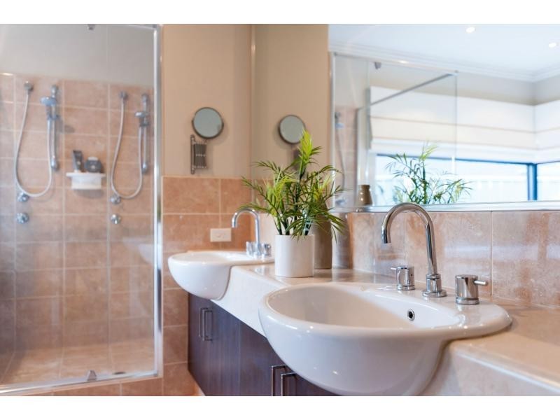 9 Miriam Court, Landsdale WA 6065