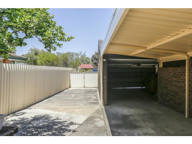 9 Gracechurch Crescent, Leeming WA 6149