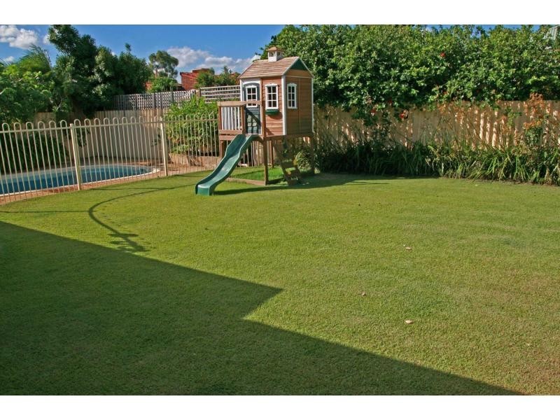 9 Gracechurch Crescent, Leeming WA 6149