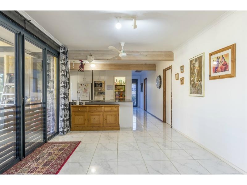13 Ruffian Loop, Willetton WA 6155