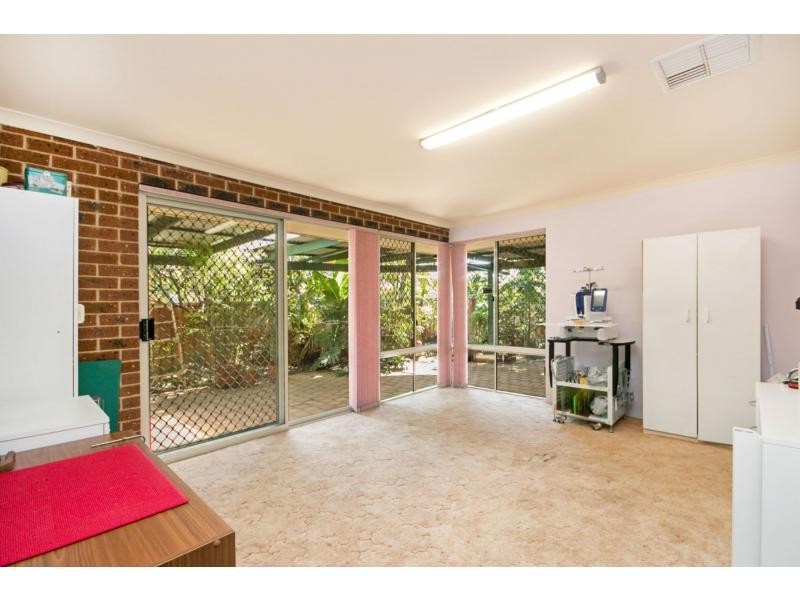 4 Etherington Avenue, Spearwood WA 6163