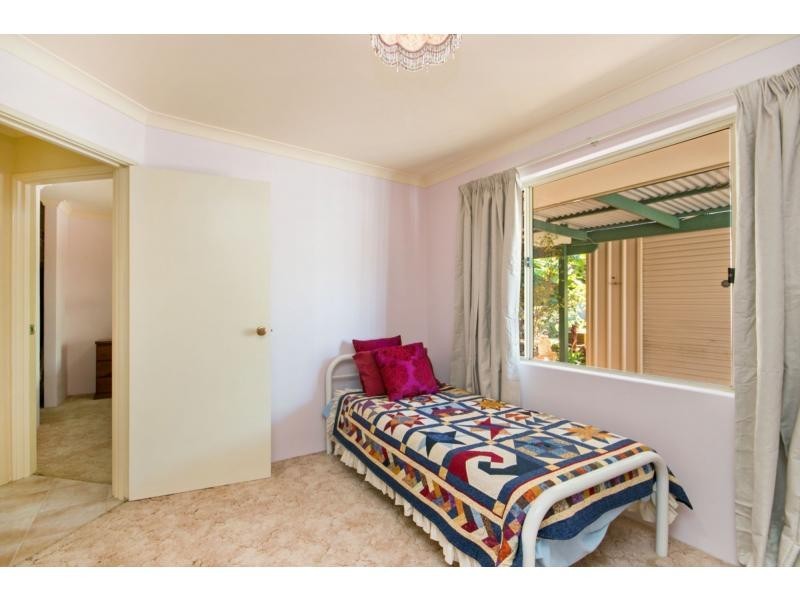 4 Etherington Avenue, Spearwood WA 6163