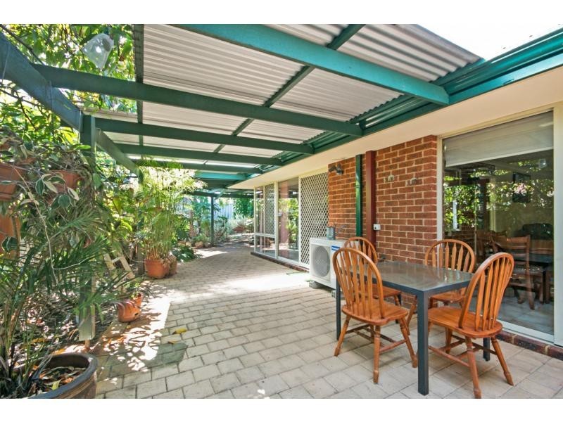 4 Etherington Avenue, Spearwood WA 6163