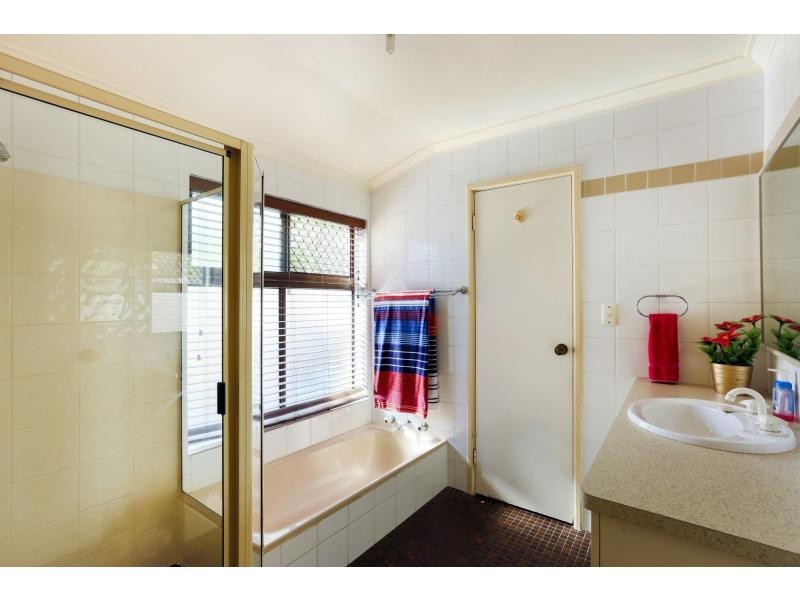 34B Grainger Way, Thornlie WA 6108