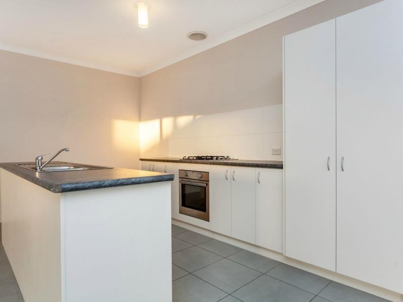 2 Athens Lane, Hocking WA 6065