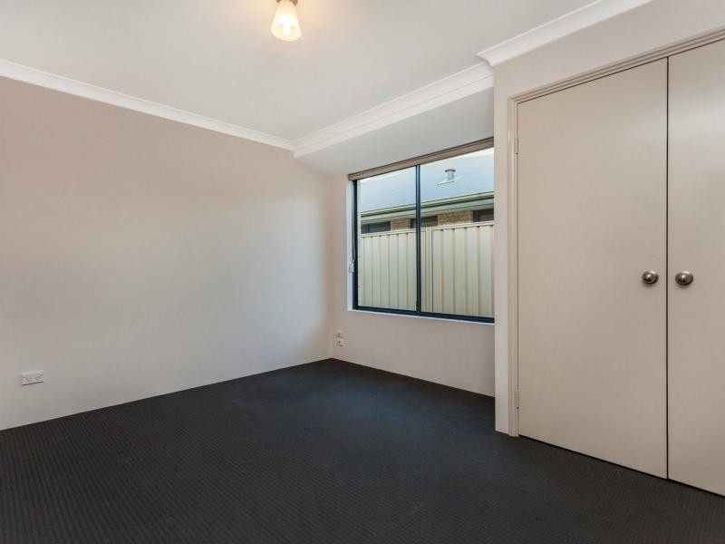 2 Athens Lane, Hocking WA 6065