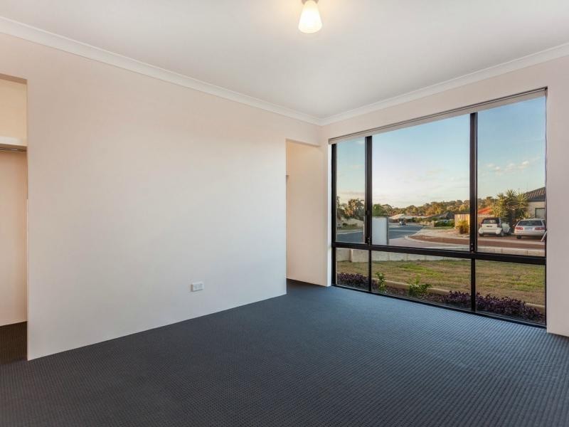 2 Athens Lane, Hocking WA 6065