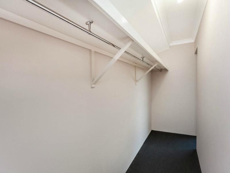 2 Athens Lane, Hocking WA 6065