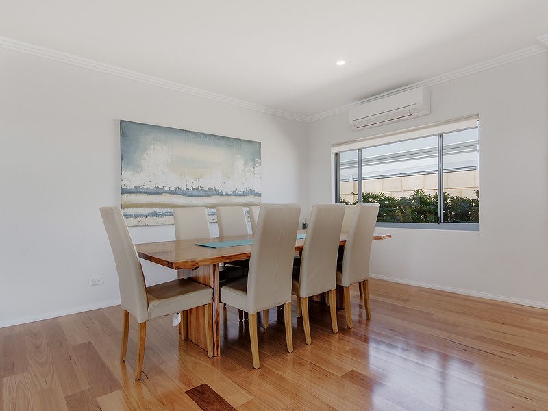 34 Bendalong Boulevard, Secret Harbour WA 6173