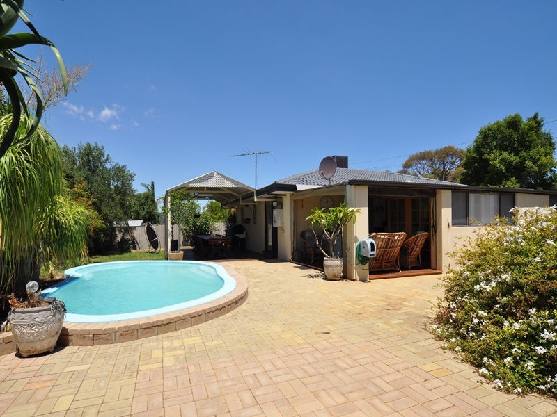 46 Majella Road, Westminster WA 6061