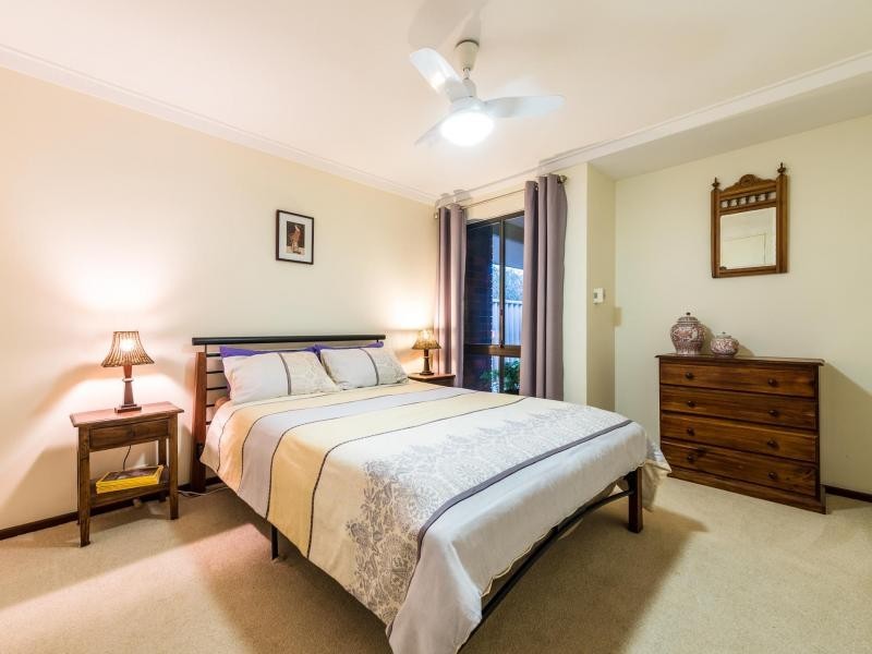 1 Padbury Way, Eden Hill WA 6054