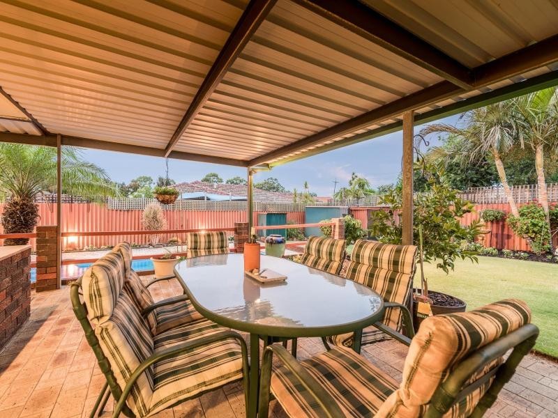 1 Padbury Way, Eden Hill WA 6054