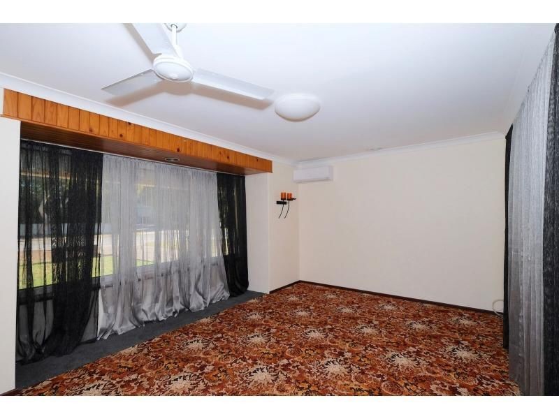 11 The Elbow, Swan View WA 6056