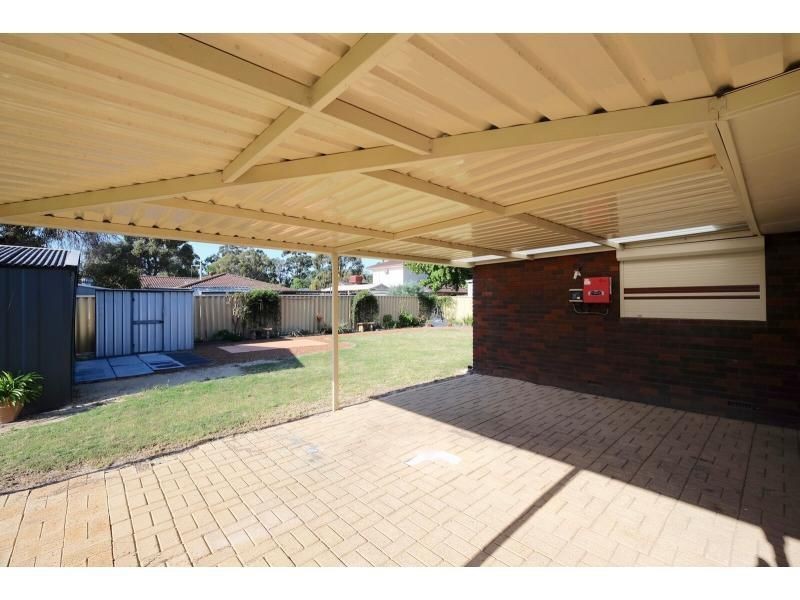 11 The Elbow, Swan View WA 6056