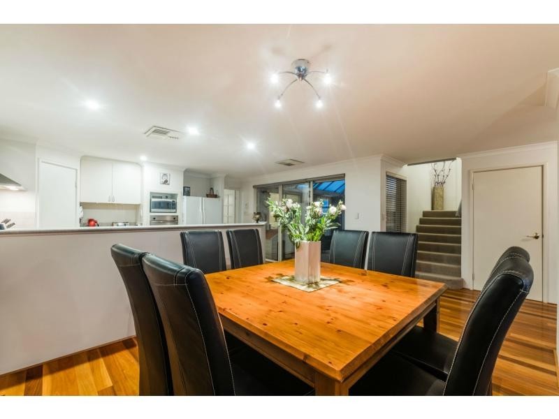 16 Sittella Turn, Joondalup WA 6027