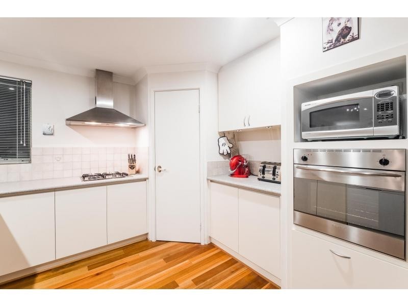 16 Sittella Turn, Joondalup WA 6027