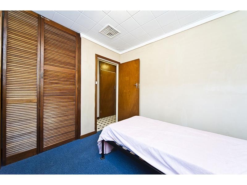 18 Edmund Way, Calista WA 6167