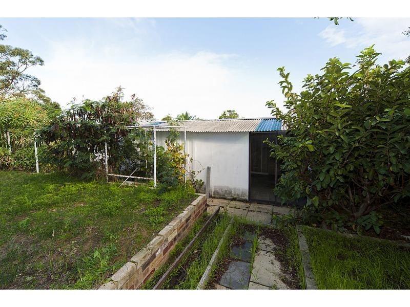 18 Edmund Way, Calista WA 6167