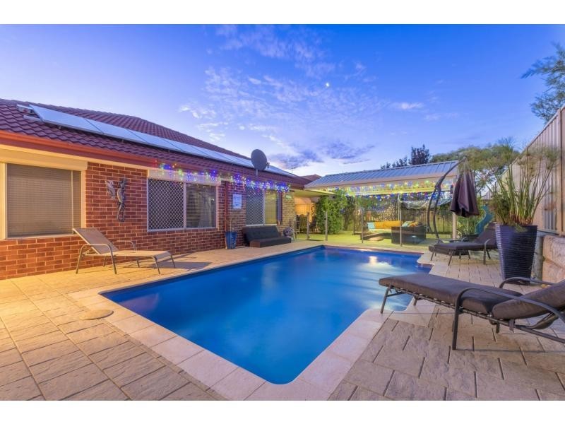 9 Bushy Gardens, Canning Vale WA 6155
