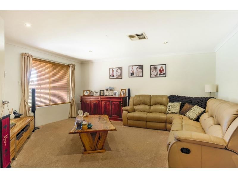 9 Bushy Gardens, Canning Vale WA 6155