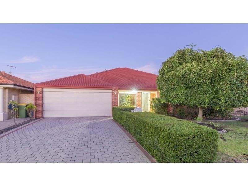 9 Bushy Gardens, Canning Vale WA 6155