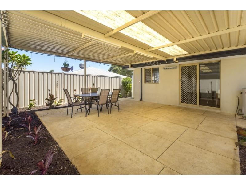 76 Tijuana Road, Armadale WA 6112