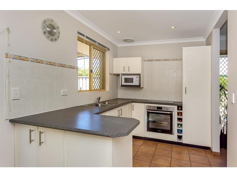 76 Tijuana Road, Armadale WA 6112