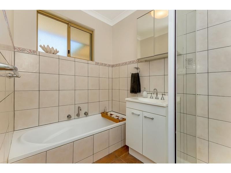 76 Tijuana Road, Armadale WA 6112