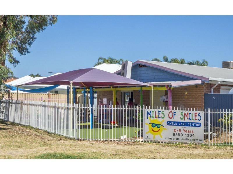 76 Tijuana Road, Armadale WA 6112