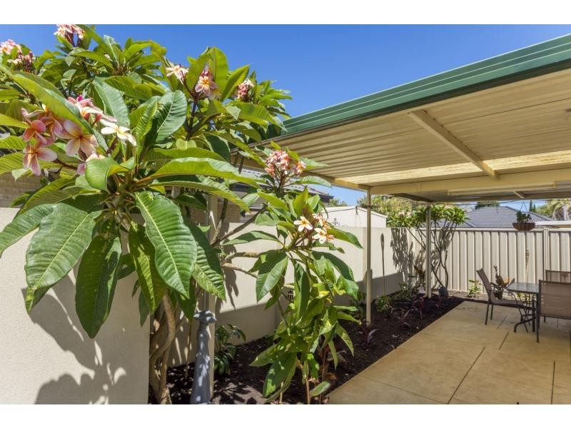 76 Tijuana Road, Armadale WA 6112