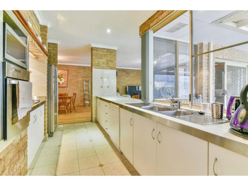 47 Lyndale Avenue, Parkwood WA 6147