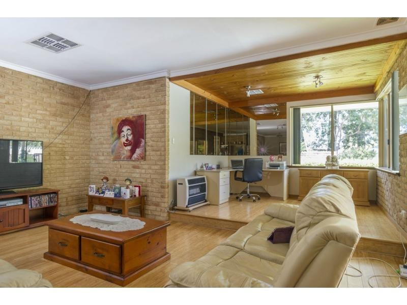 47 Lyndale Avenue, Parkwood WA 6147