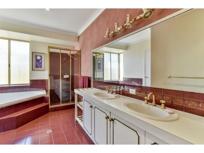 47 Lyndale Avenue, Parkwood WA 6147