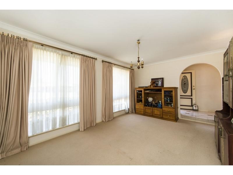 105 Dale Road, Armadale WA 6112